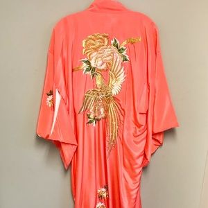 VINTAGE Long Kimono, Coral and Gold SZ M/L